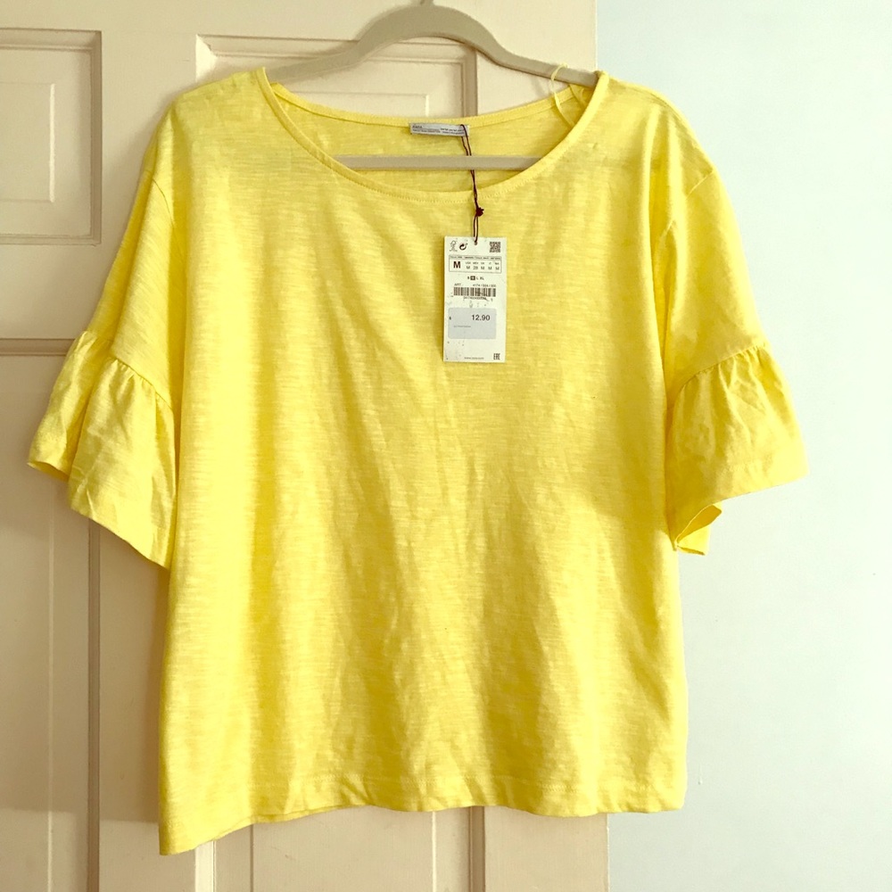Zara yellow t shirt material top w/ ruffle sleeve